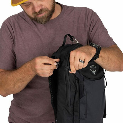 Berm™ 12 Bike Hydration Pack - US 8576